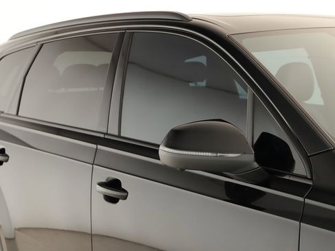 Used 2025 Audi Q7 3.0T Premium Plus w/ Premium Plus Package image 37