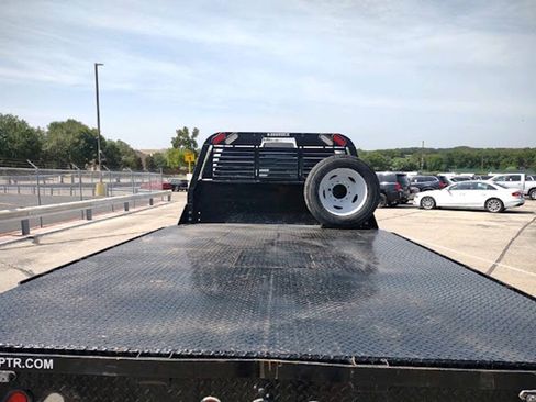 Used 2022 RAM 5500 Tradesman w/ Max Tow Package AWD/4WD image 9