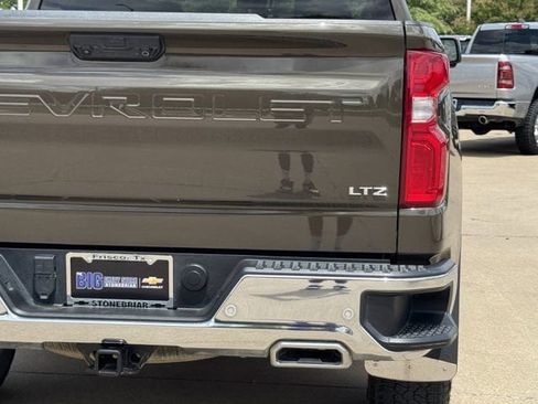 Used 2023 Chevrolet Silverado 1500 LTZ AWD/4WD image 7