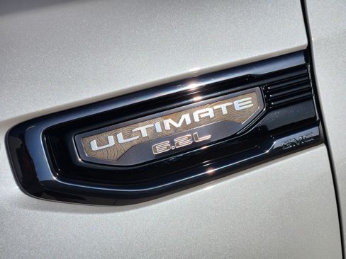 Used 2024 GMC Sierra 1500 Denali Ultimate AWD/4WD image 33