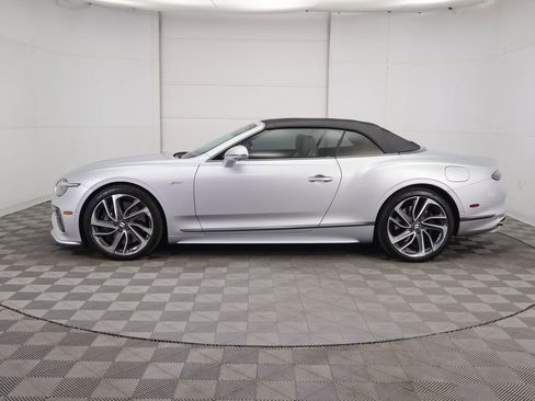 Used 2025 Bentley Continental GT Speed image 16