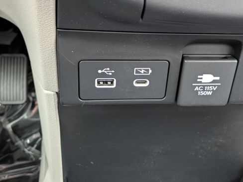 New 2026 Honda Odyssey Touring image 28