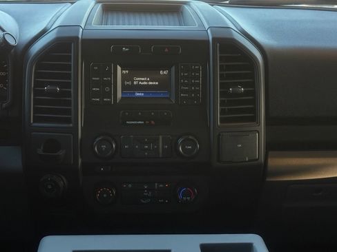 Certified 2017 Ford F150 XL w/ Equipment Group 101A Mid RWD image 15