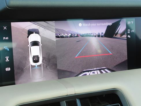 Used 2023 Porsche Taycan 4S image 18