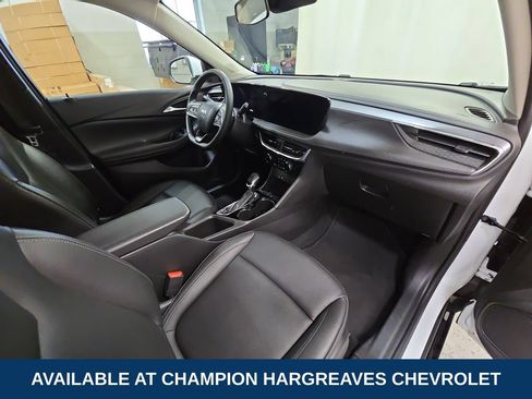 Used 2024 Buick Encore GX Sport Touring FWD image 37