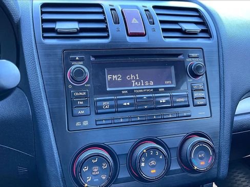 Used 2014 Subaru Crosstrek 2.0i Premium image 26