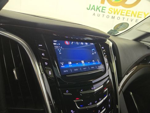 Used 2020 Cadillac Escalade Luxury image 21