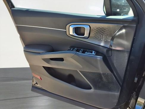 New 2026 Kia Sorento S w/ S Panoramic Sunroof Package image 17