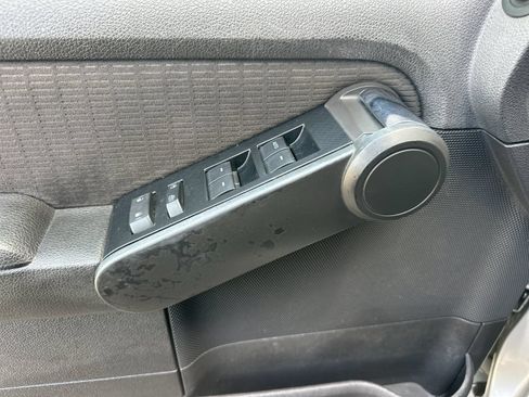 Used 2010 Ford Explorer Sport Trac XLT RWD image 11