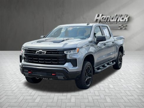 Used 2023 Chevrolet Silverado 1500 LT Trail Boss w/ Protection Package AWD/4WD image 5