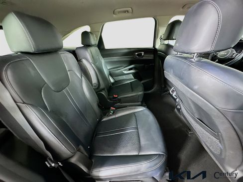 Certified 2023 Kia Sorento EX AWD/4WD image 27