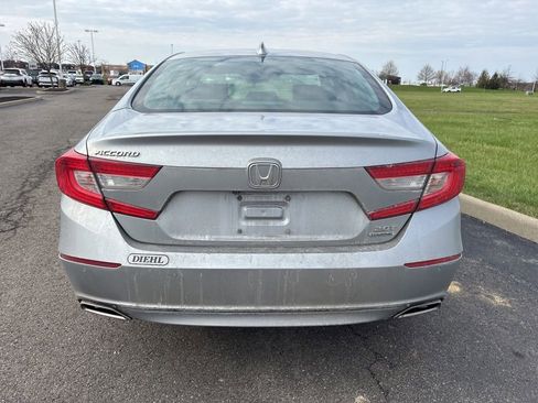 Used 2019 Honda Accord Touring image 9