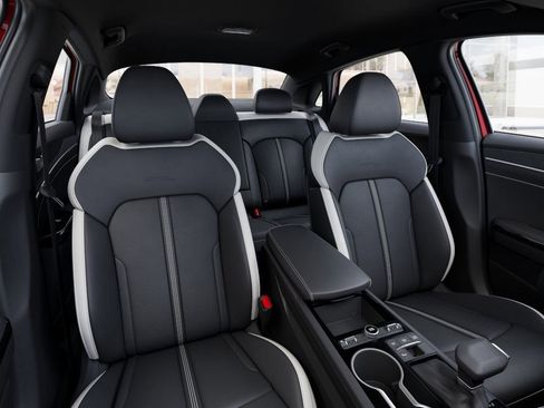 New 2026 Kia K5 GT-Line image 15