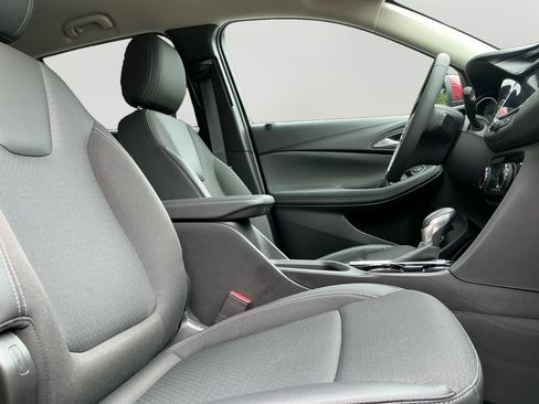 Used 2023 Buick Encore GX Preferred FWD image 12