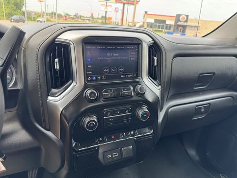 Used 2019 Chevrolet Silverado 1500 LT w/ Bed Protection Package RWD image 15