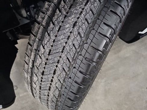 New 2026 Cadillac Escalade IQL Sport 1 w/ LPO, Floor Liner Package image 34