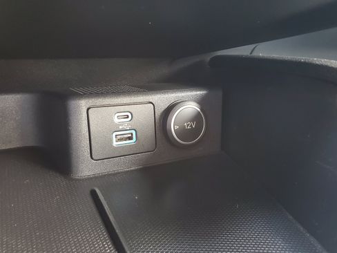 Used 2021 Ford Escape SE w/ SE Sport Appearance Package AWD/4WD image 24
