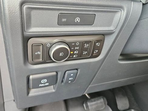 New 2025 Ford F150 Platinum w/ FX4 Off-Road Package AWD/4WD image 29