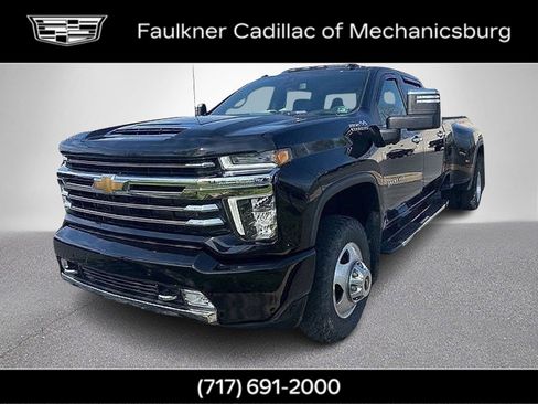 Used 2022 Chevrolet Silverado 3500 High Country w/ Safety Package II image 11