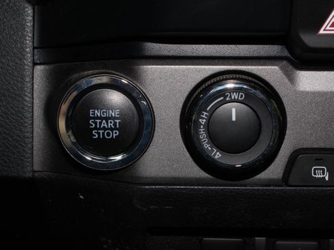 Used 2021 Toyota Tacoma TRD Off-Road w/ TRD Premium Off Road Package AWD/4WD image 14