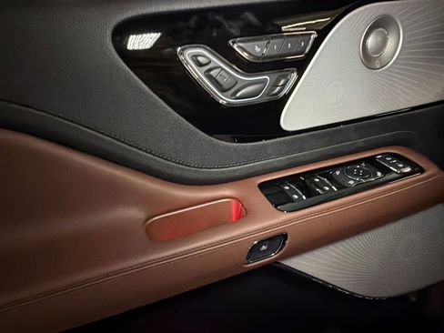 New 2026 Lincoln Aviator Reserve AWD/4WD image 34