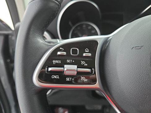 Certified 2021 Mercedes-Benz GLC 300 4MATIC image 17