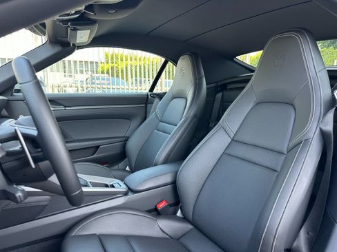 Certified 2023 Porsche 911 Carrera S RWD image 5