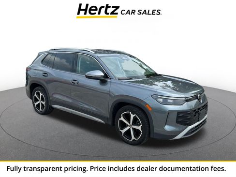 Used 2026 Volkswagen Tiguan SE FWD image 1