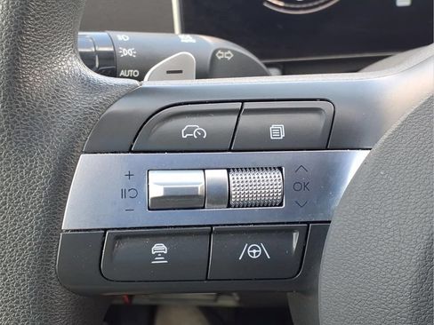 Used 2025 Hyundai Sonata SEL FWD image 22