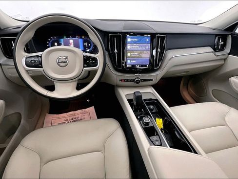 Certified 2023 Volvo XC60 B5 Plus w/ Protection Package Premier image 21