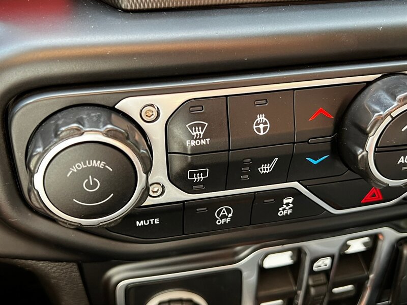 Used 2021 Jeep Gladiator Rubicon AWD/4WD image 32