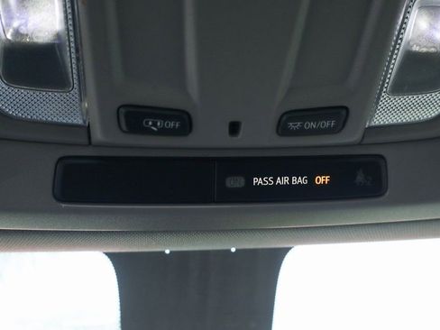 Used 2022 Chevrolet Silverado 3500 W/T image 25