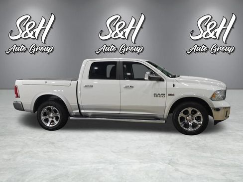 Used 2017 RAM 1500 Laramie w/ Convenience Group AWD/4WD image 21