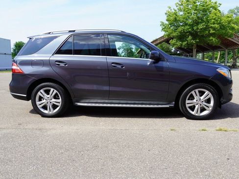 Used 2014 Mercedes-Benz ML 350 4MATIC image 4