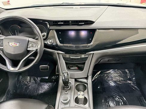 Used 2020 Cadillac XT6 Sport AWD/4WD image 28