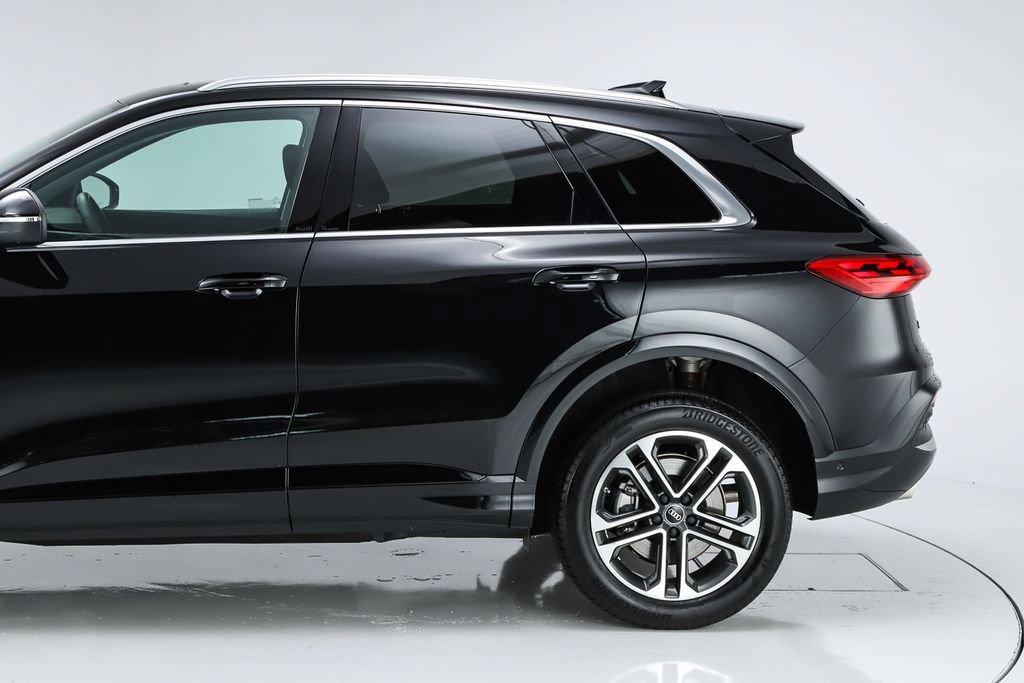 Used 2025 Audi Q5 Premium AWD/4WD image 50