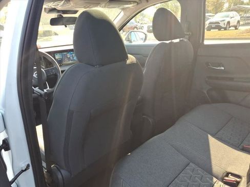 New 2026 Nissan Kicks SV w/ SV Premium Package image 36