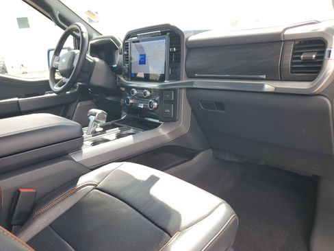 Used 2024 Ford F150 Lariat w/ FX4 Off-Road Package image 18