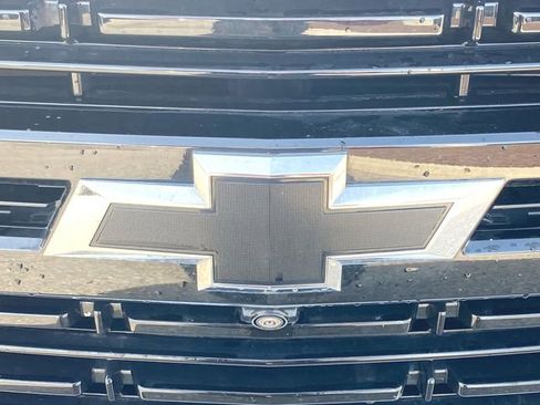 Used 2023 Chevrolet Suburban RST w/ Sport Performance Package AWD/4WD image 31