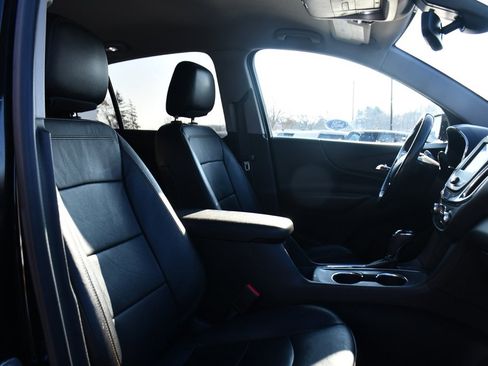 Used 2020 Chevrolet Equinox LT w/ Midnight Edition image 16