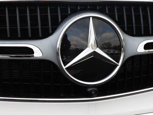 Used 2026 Mercedes-Benz GLC 300 4MATIC image 10