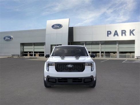 New 2025 Ford Maverick Lariat w/ Black Appearance Package image 6