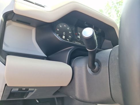 Used 2024 Land Rover Defender 110 S AWD/4WD image 19