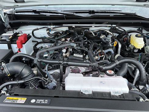 New 2026 Toyota 4Runner SR5 AWD/4WD image 33