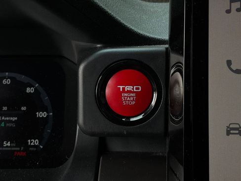 Used 2024 Toyota Tacoma TRD Sport w/ TRD Sport Premium Package RWD image 39