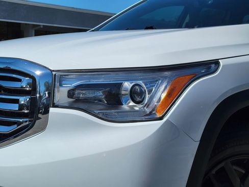 Used 2019 GMC Acadia SLT image 10