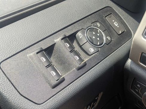 Used 2022 Ford F250 Lariat w/ Lariat Ultimate Package AWD/4WD image 26
