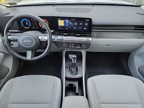 Used 2024 Hyundai Kona SEL AWD/4WD image 18
