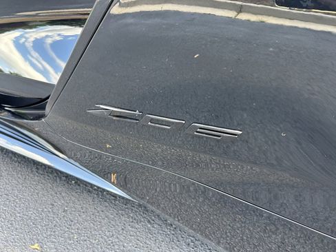 Used 2025 Chevrolet Corvette Z06 image 23