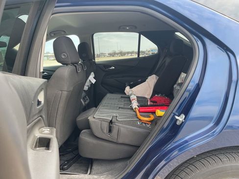 Used 2022 Chevrolet Equinox LT image 12